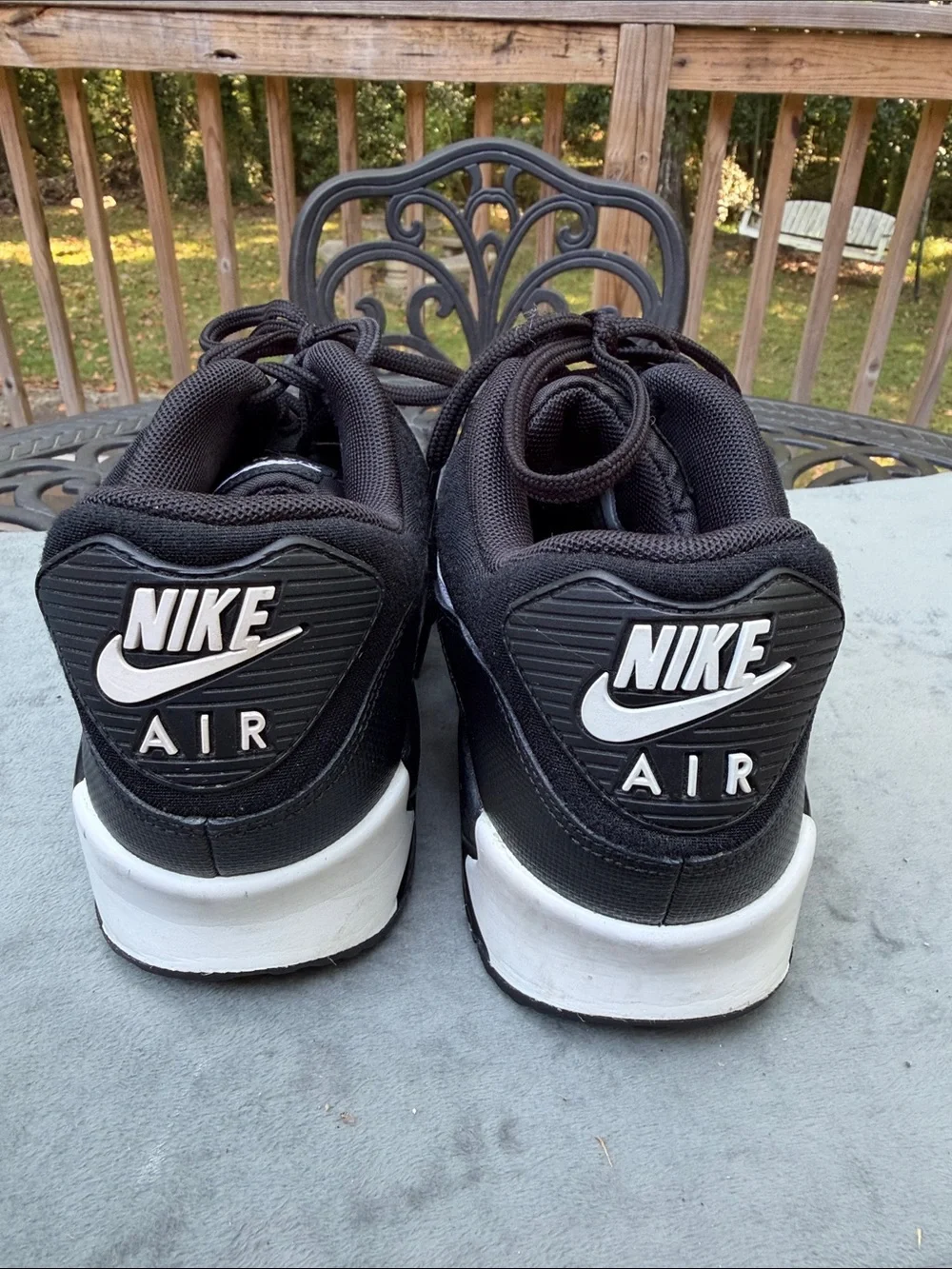 Nike Men’s Black and White Air Max Running Sneakers